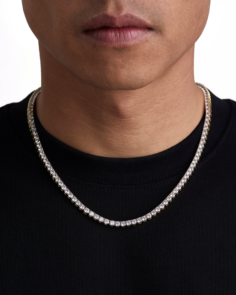 ICE SPARKLER 4mm テニス チェーン 18K Gold 着用写真