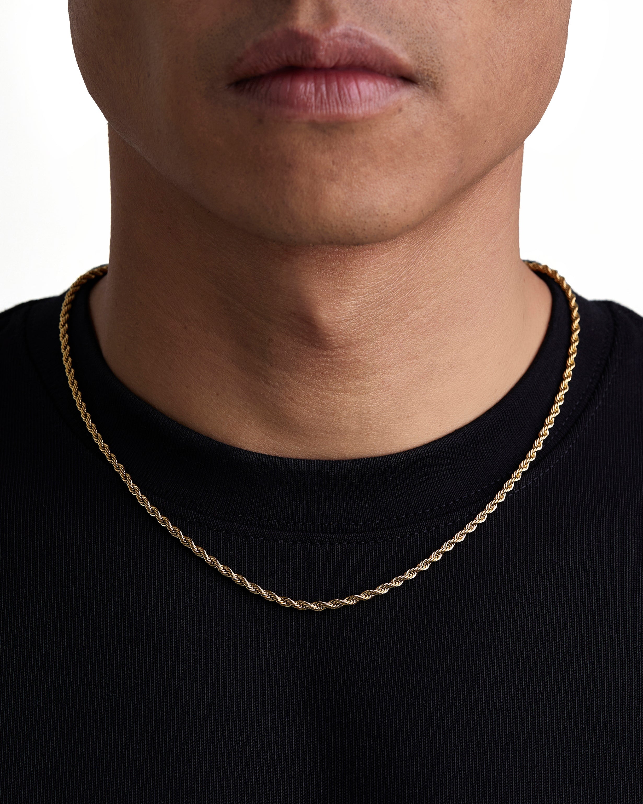 Model wearing 3mm 18k gold rope necklace by Iceman Society, front view